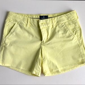 AMERICAN EAGLE | Midi Shorts | Pale Yellow | 4